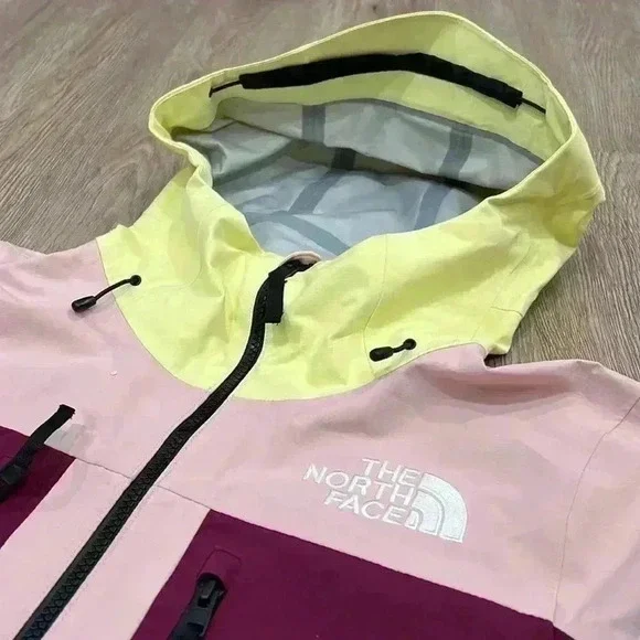 The North Face Women’s Dragline Jacket, Small - Picture 3 of 15